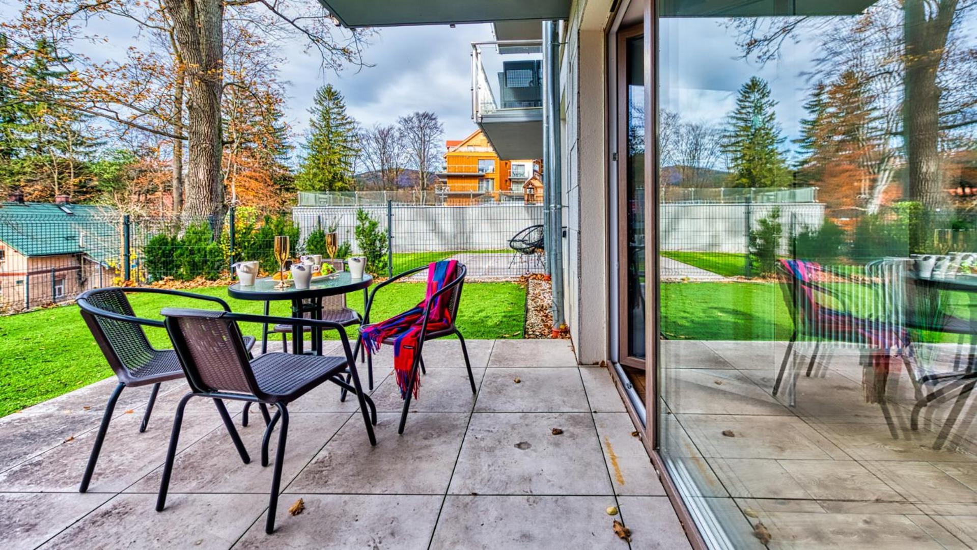 Apartamenty Z Basenem I Saunami Stone Hill Resort Vip Centrum By Royal Aparts Szklarska Poreba Dış mekan fotoğraf